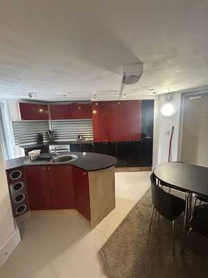 Photo 2- click for photo gallery